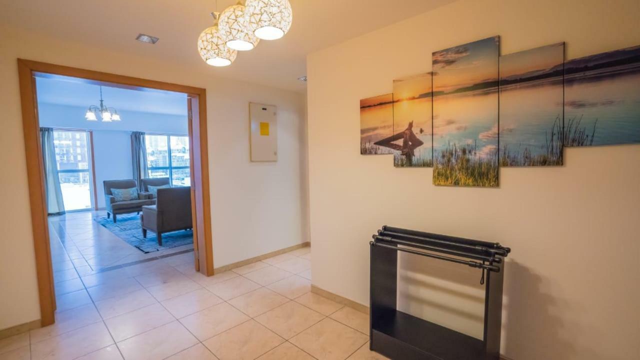 The Holiday Homes ドバイ エクステリア 写真